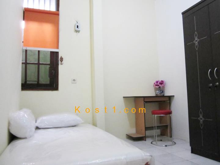 Foto Kost di Kemanggisan, Pal Merah, Id 3871