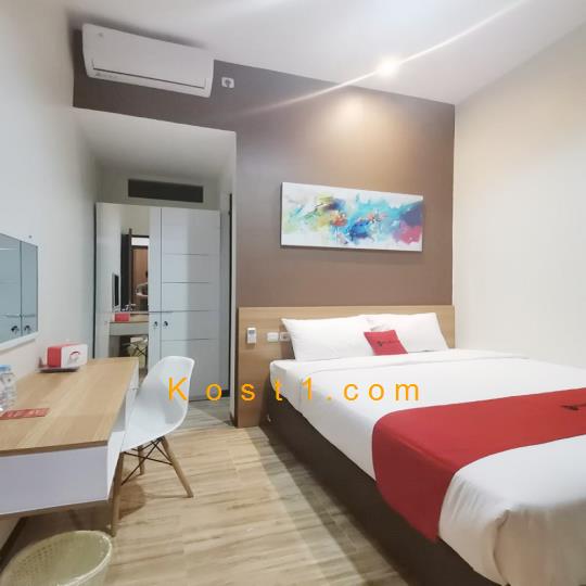 Foto Phoenix Livin Dukuh Kupang, Kost Id 3882