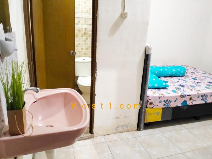 Foto Kost Bromo Sawahan Surabaya Pusat, Kost Id 3883