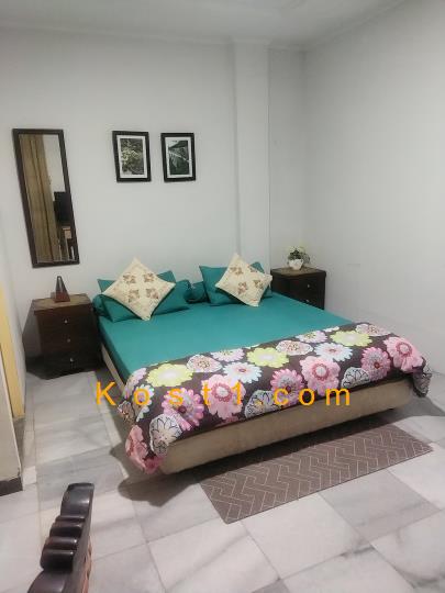 Foto KOS-19 MENTENG , Kost Id 3885