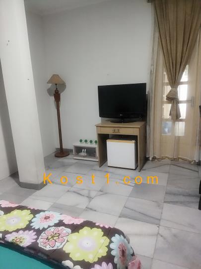 Foto KOS-19 MENTENG , Kost Id 3885